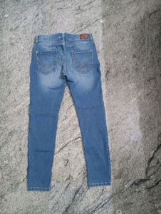 Combo Of Women Slim Fit And Skiny Jeans