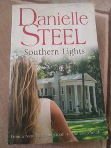 Southern Lights - Danielle Steel