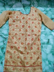 Kurta Set With Patiyala Pants And Dupatta