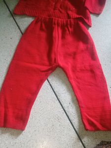 Beby Girls Wool Top And Pant Set.