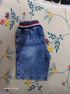 Short Jeans