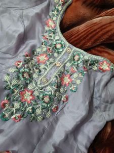 Embroidered Lavender Kurta Set