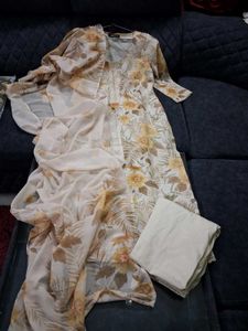 Floral Print Kurta Set m size