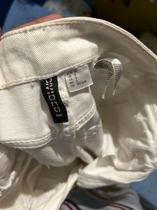 White H&amp;M Straight Jeans