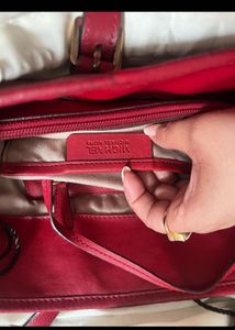 💯 Authentic Michael Kors Red Leather Tote Bag