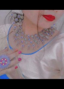 Allow Necklace Earrings Set