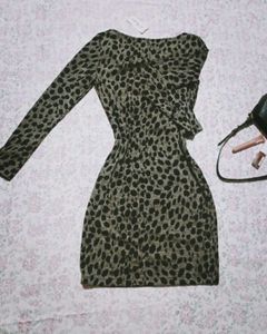 Thai Chic Leopard Print Bodycon