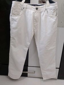 White regular fit Jeans