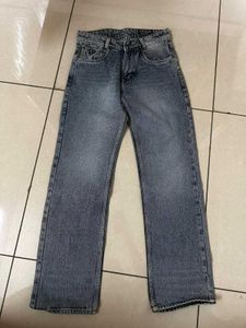 Stylish Blue Denim Jeans 28 waist