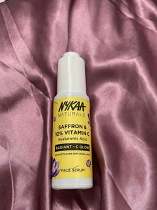 Nykaa Saffron & Vitamin C Face Serum