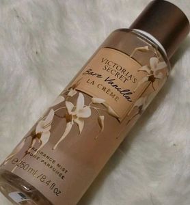 Victoria&#39;s Secret Body Mist Bare Vanilla La Creme