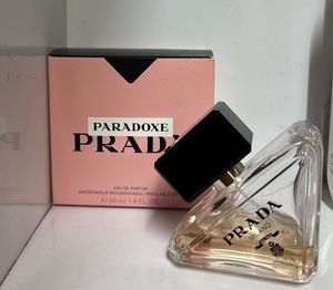 5 ml sample of Prada Paradoxe perfume