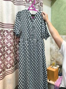 Chic Black & White Midi Dress