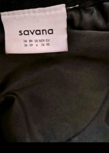SAVANA Ripped Black Jeans