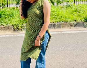 Green Patterned Kurti/Tunic