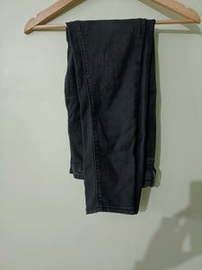 Black Faded Skinny Fit Mid-rise Jeans