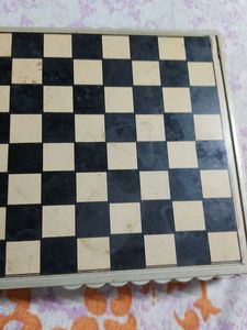 Snakes and Ladders Game