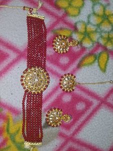 Elegant Indian Jewelry Set