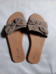 Bow Accent Flats