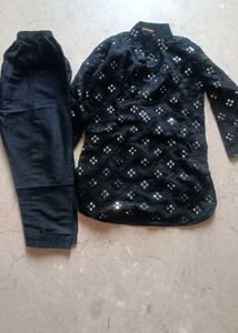 Boys' Black Embellished Kurta