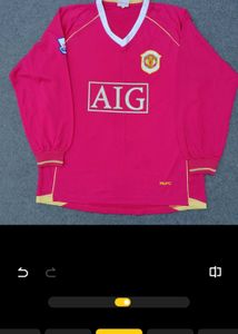 Manchester United Jersey Only At 299