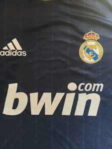 Vintage Ronaldo Real Madrid Full Sleeve Jersey