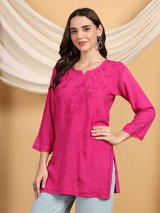 Short Chikankari kurti