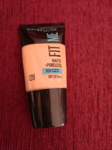 Maybelline Foundation 230&amp;128