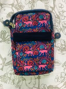Stylish Patterned Pouch Small Handy To Carry Phone