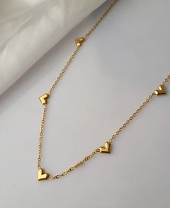 Dainty Hearts Necklace Anti-tarnish