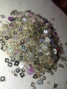 Combo  stones. (golden sparkle + silver sparkle + silver petal design)
