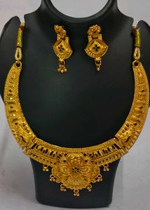 Golden Necklace & Earring Set