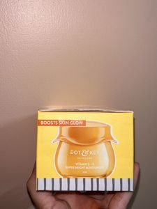 Dot &amp; Key Vitamin C+E Super Bright Moisturiser