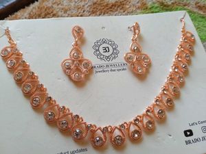 Brado Rose Gold Jewelry Set