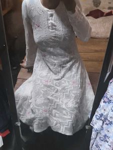 White Color Chikankari Suit With Pink 🩷 Embroider