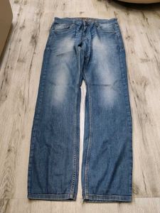 Ma2054 Urban look jeans waist 34 inches