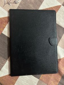Selling a gently used iPad 9th Generation cover in