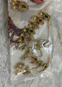 Unused Elegant Pearl &amp; Stone Jewelry Set