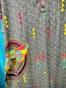 Grey Kurti with Vibrant Accents! 💕