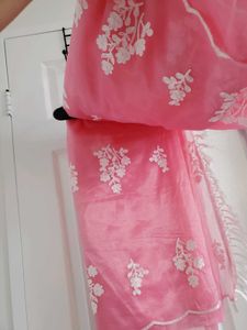 Pink Embroidered  Heavy Saree With Stitched Blouse