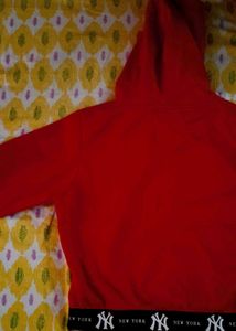 Red Cropped Hoodie🧣