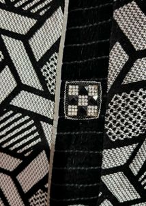 Black Geometric Velvet Jodhpuri