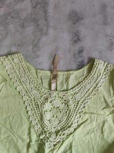 40 Bust Top