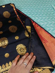Black Colour Saree With Red Blouse Fabric