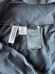 BLACK H&amp;M Flare skirt