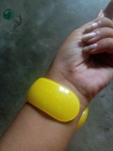 Sparkly Yellow Bangle