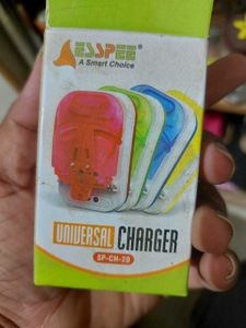 Esspee Universal Charger