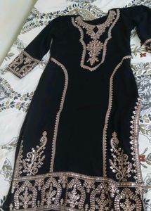 Black Colour Pakistani Kurta Set Ready To Wear