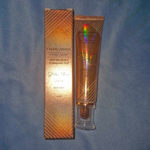 Faces Canada Strobe Cream