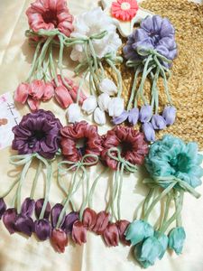 Tulip Scrunchie